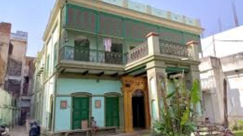 Mukti Bhavan: The Sacred Haven for Elderly Seeking Moksha in Varanasi